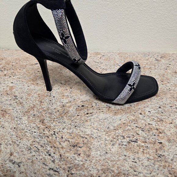 Louis Vuitton Black Rhinestone Ankle Strap Pumps Size 8.5 US / 39 EU - Picture 5 of 6